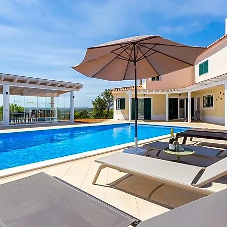 The Sun Hill Panzió 3*