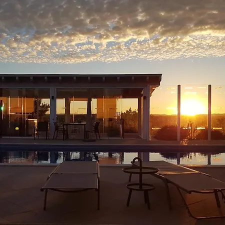 The Sun Hill 3*
